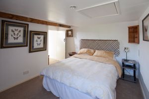 Bedroom- click for photo gallery